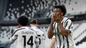 «il rigore di calvarese a cuadrado. Controversy Reigns As Juve Keep Their Top Four Hopes Alive With Win Over Inter Black White Read All Over