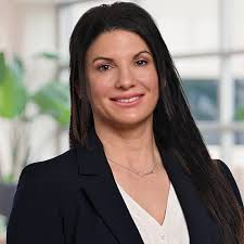 Danielle Valentino's Instagram, Twitter & Facebook