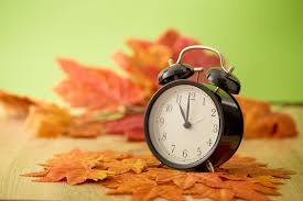 Trecerea la ora de iarnă se va face în ultima noapte de sâmbătă spre duminică din luna octombrie, mai exact, în 30 octombrie. Ora De IarnÄƒ 2020 Cand Se SchimbÄƒ Ora In Romania È™i Cum Ne AfecteazÄƒ SÄƒnÄƒtatea