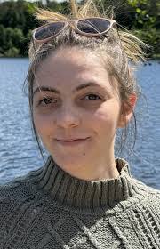 Becky Pritchett's Instagram, Twitter & Facebook