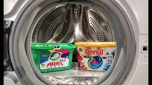 They both pack a punch and top our laundry detergent ratings, performing similarly and earning the same overall score. Experiment Ariel Vs Persil In A Washing Machine Foam Youtube