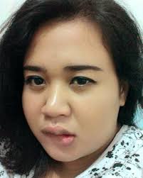 Cewek Igo Selfie Model Duck Face Dengan Bibir Monyong Selalu Cantik Dzargon Kusapu sekali lagi belahan vaginanya. cewek igo selfie model duck face dengan