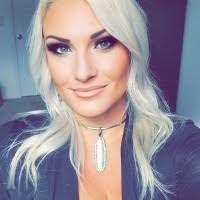 Desiree Braden's Instagram, Twitter & Facebook