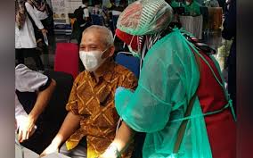Kemenag terbitkan edaran penerapan prokes 5m dan giat keagamaan pada wilayah ppkm sabtu, 24 juli 2021. Catat Ada Layanan Vaksinasi Lansia Di Kemenag Begini Syaratnya Kabar24 Bisnis Com