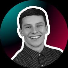 Linkedin...it's been a while...Feel like it's probably time to share some  life/career updates! I left my corporate 9-5 earlier this year to pursue a  few different endeavors: 1. I started my own