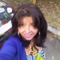 Samantha Phipps's Instagram, Twitter & Facebook