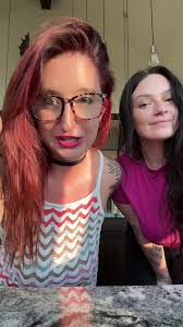 Veronica Short Bob Tattoos Jeep