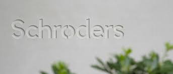 Chris has been working in real estate asset management since 2009 and has been responsible for devising and implementing asset management strategies on a £550m portfolio of retail and office assets throughout the uk for m&g. Schroder Real Estate Beruft Leiter Asset Management