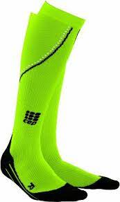 Cep Womens Progressive Running Night Sock Large 155175inch Calf Neon Green Learn More By Visiting The Affiliate Link Running Night Sport Socks Sport Running