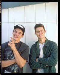 190 s wood dale rd unit 809, wood dale; Hayes Grier On Twitter Think I M Officially Taller Than You Nashgrier