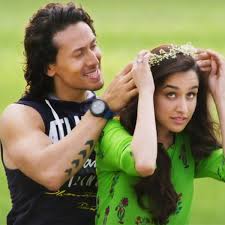 Baaghi shraddha kapoor is part of the indian actress wallpapers collection. Baaghi Photos Hd Images Pictures Stills First Look Posters Of Baaghi Movie Filmibeat
