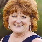 Cathy Amell's Instagram, Twitter & Facebook