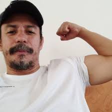 After a lot of thinking, i made my personal tier list of the  Predator-feature movies.