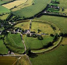 how to visit england s avebury henge visiting england aerial images images of england