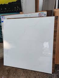 Gạch lát nền 60x60 bóng kiếng giá rẻ, gạch 60x60 rẻ tiền