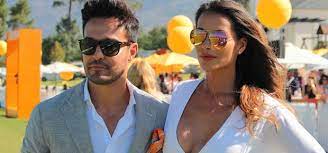 Trade unionism and working class history, particularly in southern africa. Lee Anne Liebenberg And Nicky Van Der Walt Living The Luxurious Life In Miami Channel