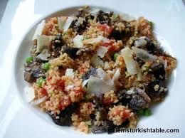 Maybe you would like to learn more about one of these? Bulgur Wheat Pilaf With Sauteed Mushrooms Peas And Tomatoes Mantarli Bezelyeli Bulgur Pilavi Ozlem S Turkish Table