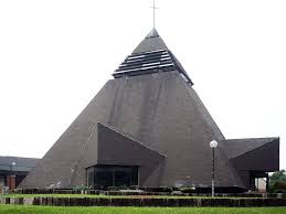 Germanpostwarmodern Church St Anno 1977 In Essen Germany By Stephan Legge Ursula Legge Suwelack Heinz D Architecture Sacred Architecture Modern Church