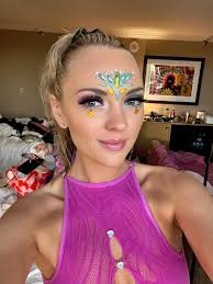 Shelby Mae Hogue (@shelbymhogue) • Threads, Say more