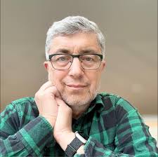 🔔[갑작스러운 귀국 소식! 잠시나마 만나요]📣 몇 달 전 갑자기 한국을 떠나게 되어 많은 친구들을 만나지 못해 아쉬웠는데, 뜻밖에도  다시 한국에 돌아오게 되었어요! 몇 시간 후면 한국에 도착할 예정입니다. 다들 너무 보고 싶고,