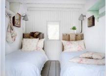 Make sure your holiday guests feel right at home with a considerate overnight setup that includes every creature comfort they could possibly need or want. 15 Small Guest Room Ideas With Space Savvy Goodness
