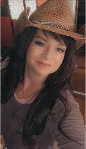 Kathy Bustard's Instagram, Twitter & Facebook