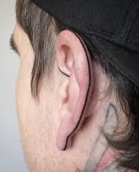While multiple ear piercings themselves aren't new, the curated ear burst onto the scene in late 2015. Nikkietutorials On Twitter Okay I M In Love Tattoo Goal