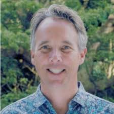 LIFE UPDATE * After 10 years of founding, growing, and leading DreamHouse,  the time has come for me to step back from my role as Chief Education  Officer in order to