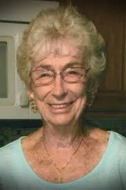 Ann Reis's Instagram, Twitter & Facebook