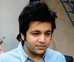 Court asks cops to record statements of two scribes