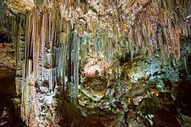7 Cosas Que Debes Saber Sobre Las Cuevas De Nerja Ruralidays