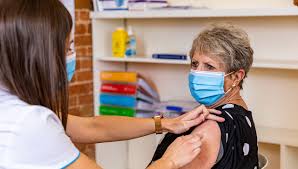 This caused a spike in the number of cases, going up much more rapidly than before, and somehow causing case 1 (see above). Pharmacists Begin Delivering Flu Vaccine Australian Pharmacist