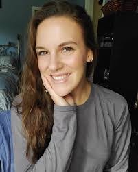 Kristy Larkin's Instagram, Twitter & Facebook