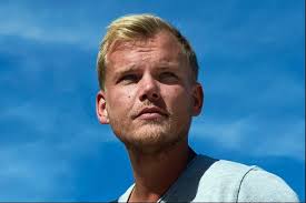 Самые новые твиты от tim bergling (@avicii): So Long Brother Avicii S Manager Posts Heartbreaking Farewell You Were Part Of My Heart
