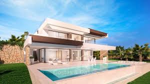 Ces projets d'habitation en forme de cube sont assez novateurs et ne peuvent pas il existe sur internet des sites qui vendent du plan de maison contemporaine en ligne. Villa Moderne Contemporaine A Vendre Benalmadena Costa Del Sol Vue Mer
