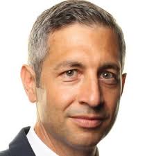 Robin Hofmann (@Robodoc2013)