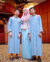 Angkanya saja boleh buat mata netizen terjojol! Jumlah Baju Raya Rozita Che Wan Tahun Ini Buat Mata Netizen Terjojol Iluminasi
