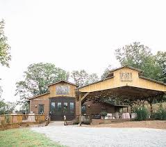 Dahlonega Wedding Wedding Venue North Georgia Mountain Wedding White Oaks Barn Ge Georgia Wedding Venues Mountain Wedding Venues California Wedding Venues