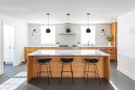 It is especially cool in sleek modern kitchens, to which it gives a textural and contrasting look. Modern Thin Brick Kitchen Backsplash Fireclay Tile