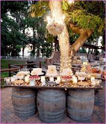 Do you want to have a backyard wedding on a budget? Wedding Reception On A Budget Backyard Cheap Backyard Wedding Wedding Backyard Reception Backyard Wedding Food