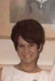 Linda Aceto's Instagram, Twitter & Facebook