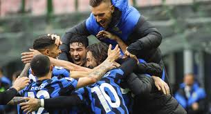 Inter's scudetto party | photos and video. Inter Milan Continue March To Title Juve Sink Genoa