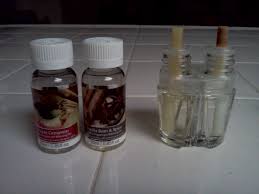 How To Refill Your Scented Oil Plug Ins Febreze Airwick Diy Cleaning Products Air Wick Refill Natural Cleaning Products