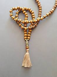 Collier Mala Homme Perle Tete De Bouddha Hematite Onyx Collier Pierre Homme Pierre Gemme In 2020 Tassel Necklace Jewelry Necklace