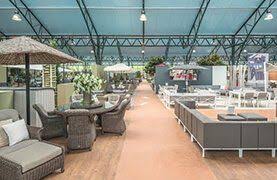 Campen heißt auch outdoor küche. Aussenkuchen