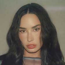 Demi Lovato (@ddlovato)