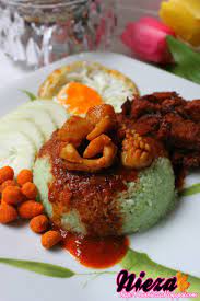 Beras 2 pot, ok, beras rendamkan 2 jam atau 1 jam awal. Nasi Lemak Hijau Myresipi