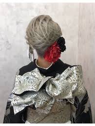 ボード 夜会巻きアレンジ のピン