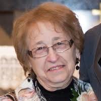 Esther Drake's Instagram, Twitter & Facebook