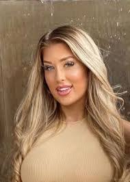 Eve Gale's Instagram, Twitter & Facebook